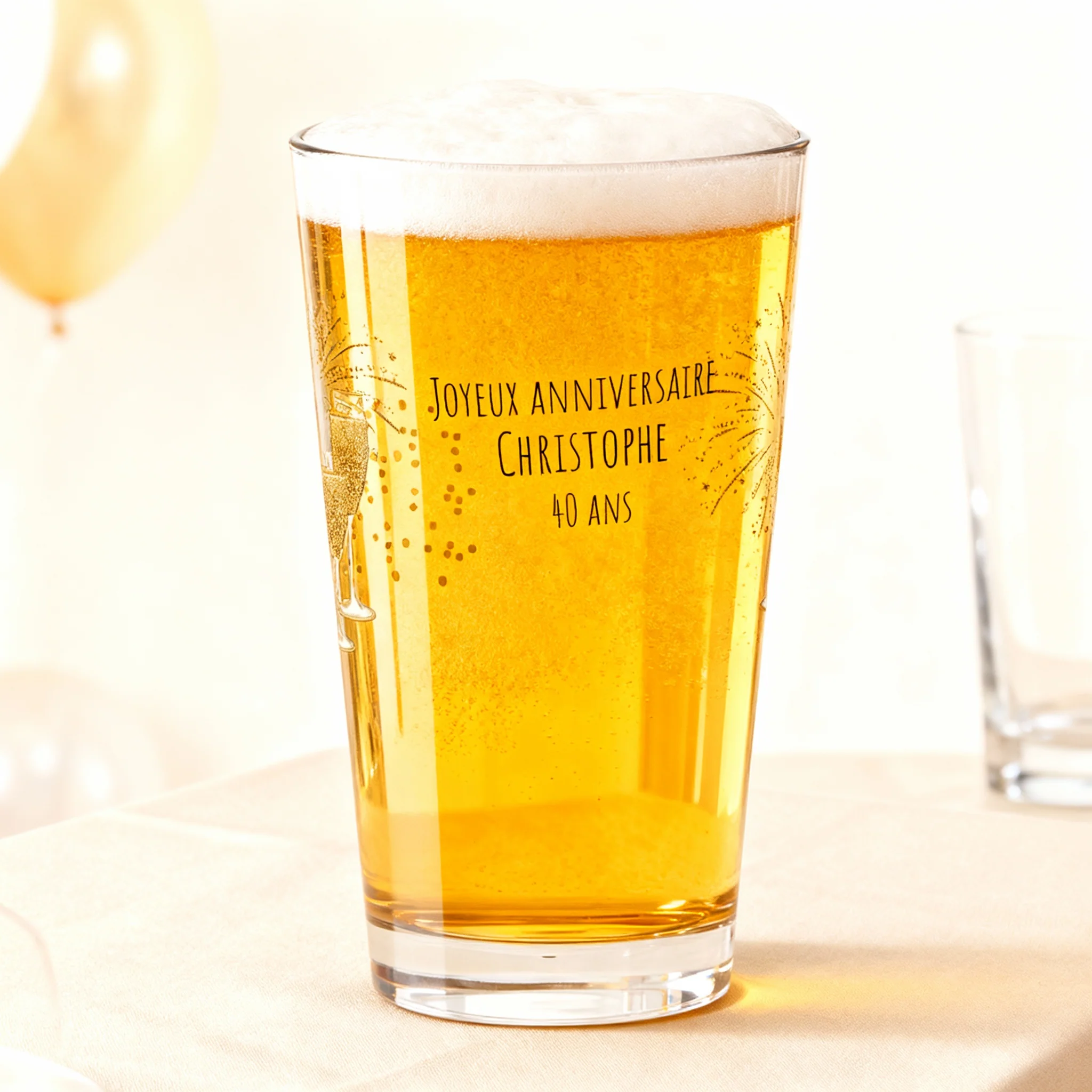 Verre à bière personnalisé Pinte en verre - Anniversaire Cheers - Image 2