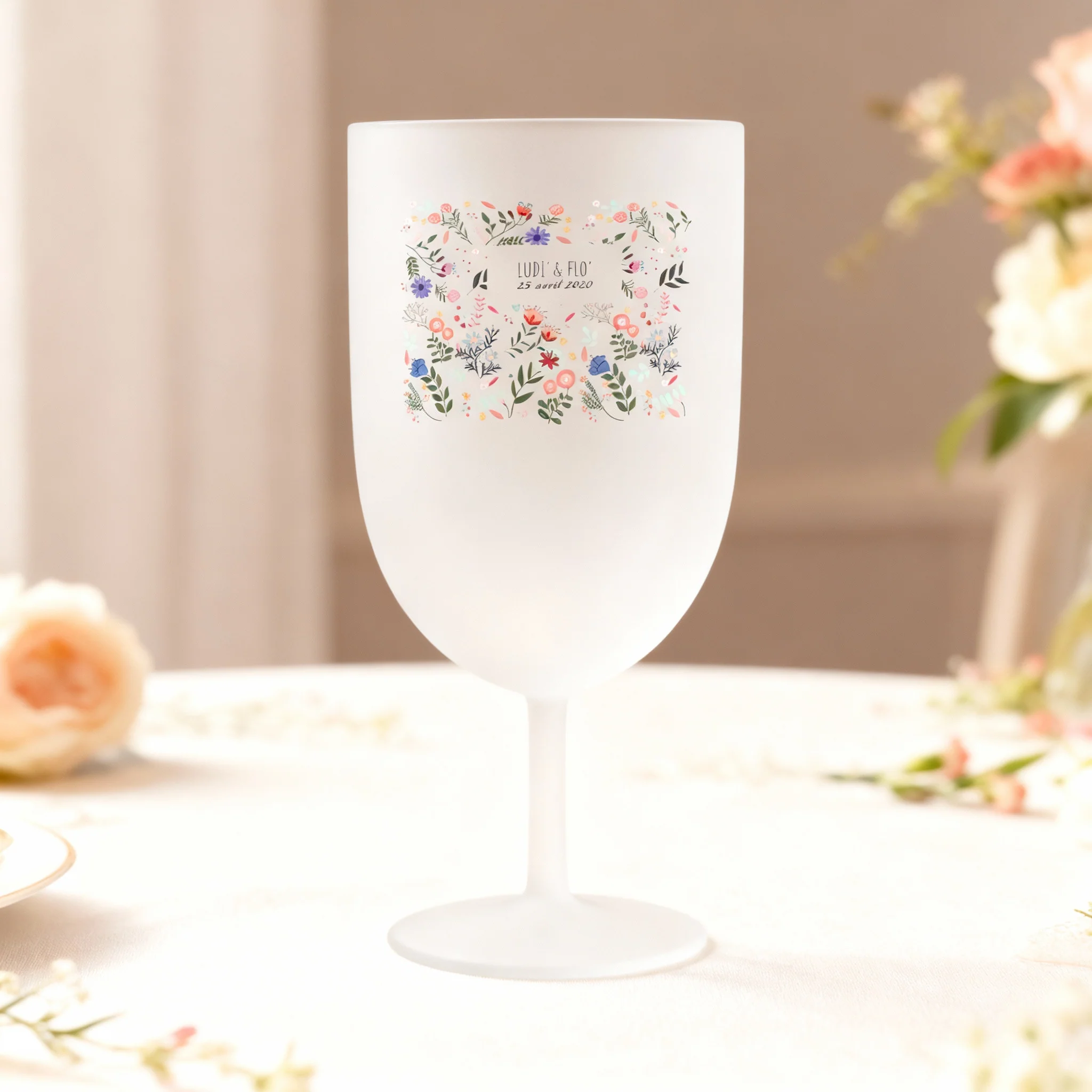 Verre à vin personnalisé en plastique - Mariage Printemps - Image 2